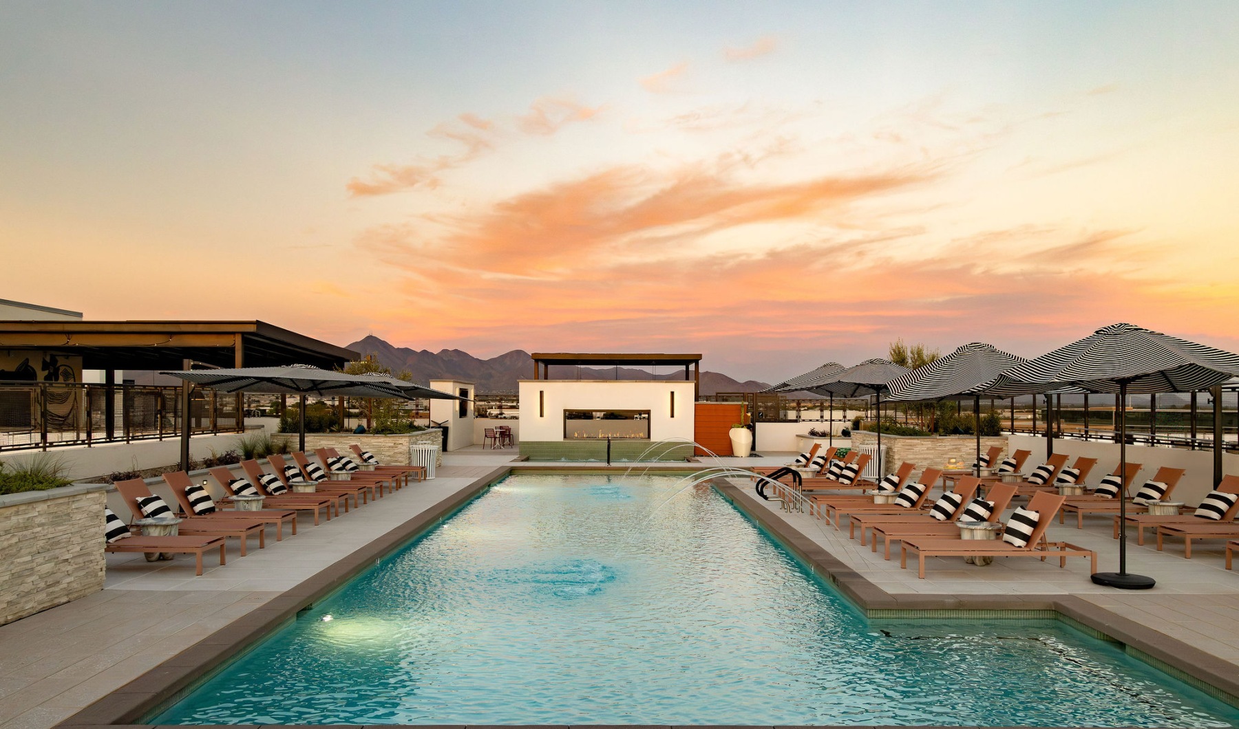Curated Designer Living<br>in Kierland